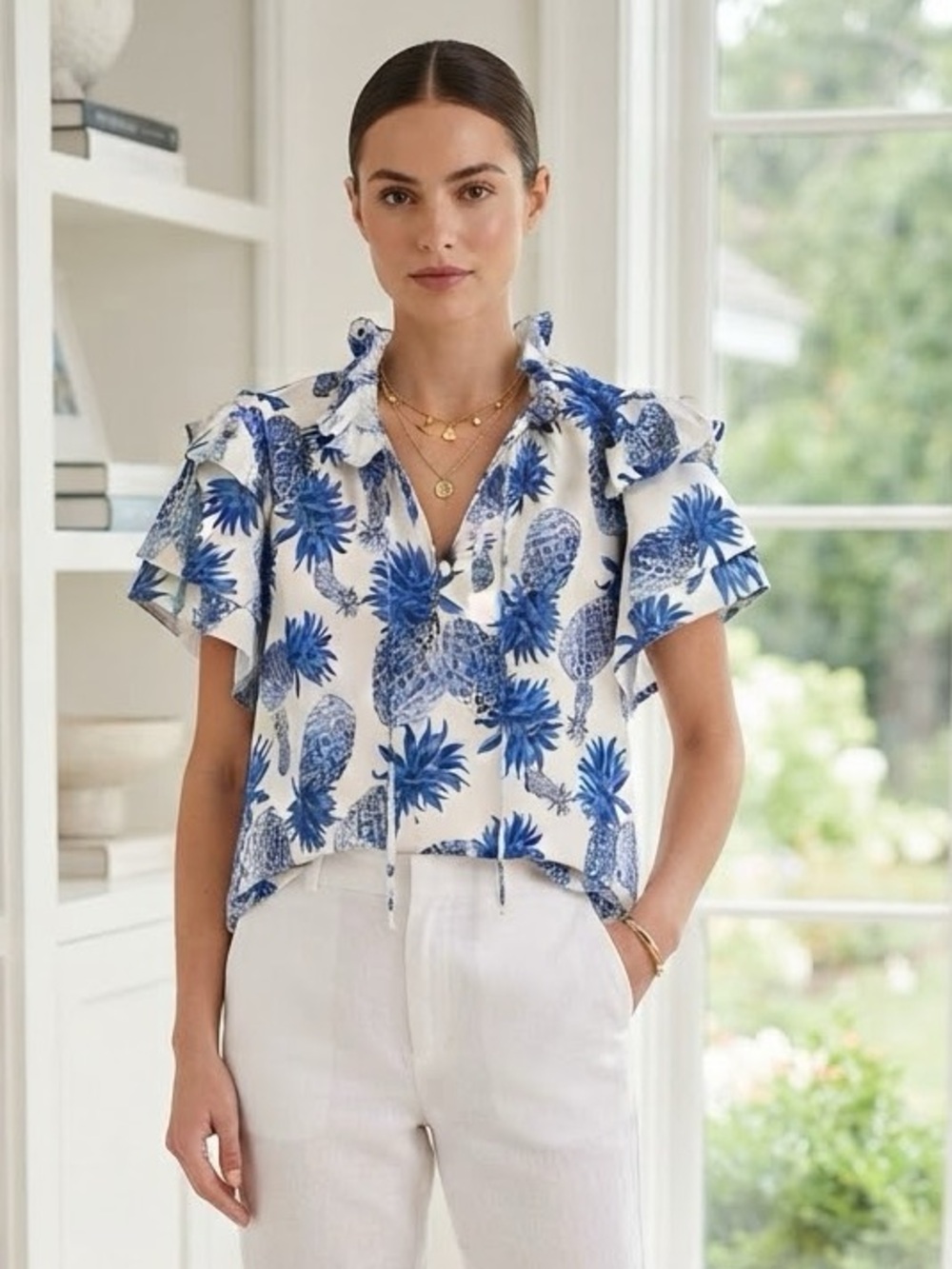 Patty Kim Women’s Blue and White Pineapple Print Ruffle-Flutter Sleeve Top L